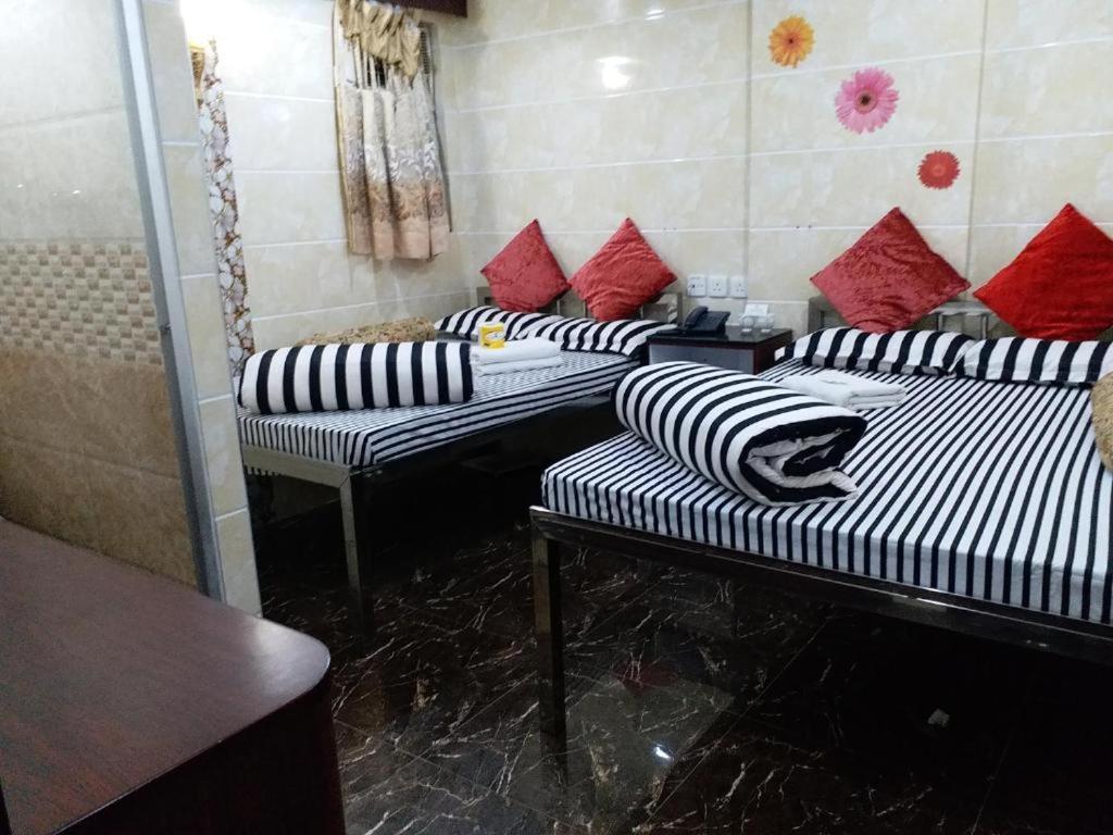 Ranjeet Guest House Hongkong Kültér fotó